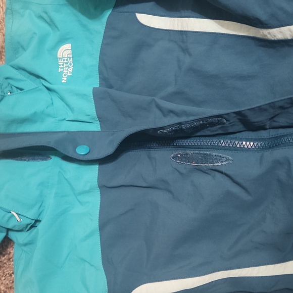 The North Face Womens Turquoise and Dark Blue 3 In 1 Winter Hooded Snow Jacket - Picture 8 of 12